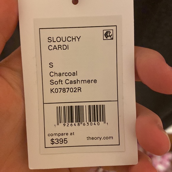 Theory Loose Gray Sweater - Picture 2 of 2